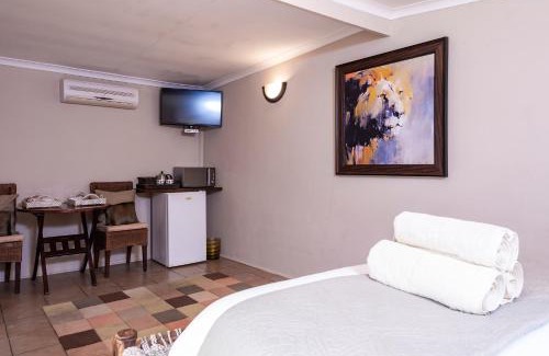 Hluhluwe House | Ama Zulu Guesthouse & Safaris