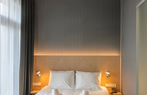 Amsterdam East Hotel | Amadi Panorama Hotel