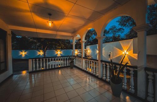 Weligama House | Amagee nature resort weligama -2 Ac 1 non Ac rooms