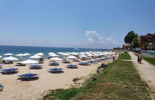 Ravda Apartment | Amara Butik on the first line