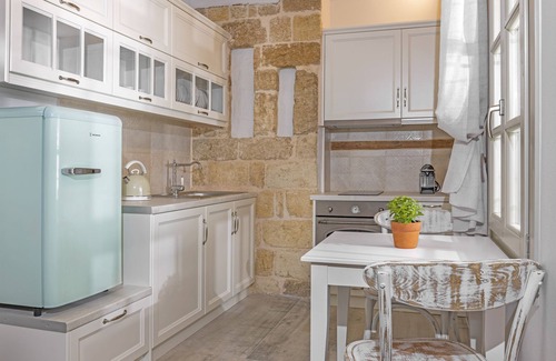 Rhodes Apartment | Amarada City Suites located in an ideal part of the center of Rhodes city