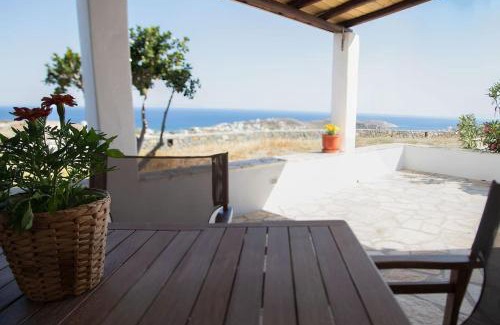 Syros Apartment | Amarados Studio Syros