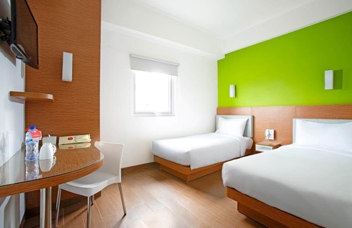 Teuku Umar Hotel | Amaris Hotel Teuku Umar