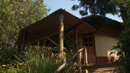 Kabale District House | Amasiko Homestay Lake Bunyonyi