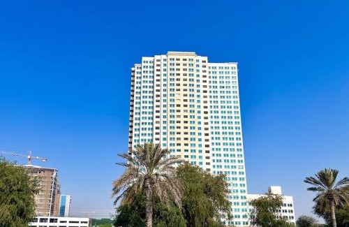 Dubai Apartment | Amazing 2 Bedroom in Al Rabia Tower in Majan 6PPL