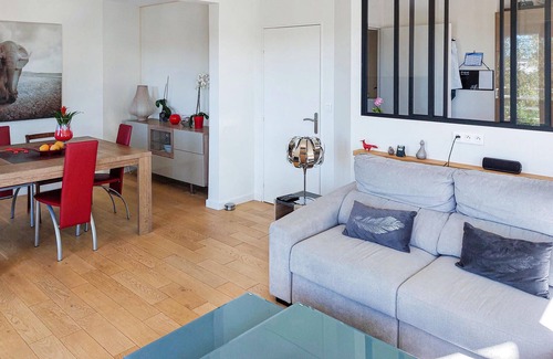 Triel-sur-Seine Apartment | Amazing apartment in Triel-sur-Seine