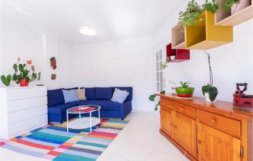 Velilla-Taramay Apartment | Amazing Apartment In Almuecar With Wifi