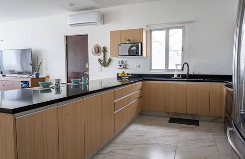 Ixil Villa | Amazing Beach Waterfront Penthouse