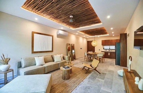 Zama Apartment | Amazing Combo for 20 people | Penthouse + Apts | 4 Levels