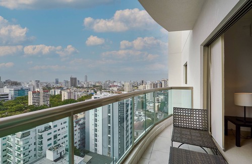La Julia Apartment | Amazing Harmony Apt 18FLR in LaJulia @Pool*Gym*Spa