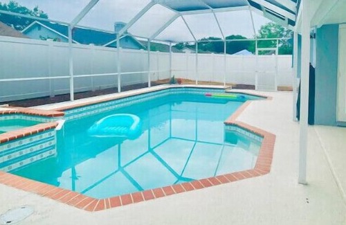 Fawn Ridge House | Amazing Heated Pool, Fireplace, Grill, Wi-fi, W/D