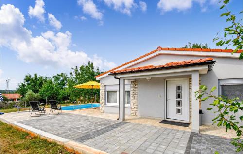 Loborika House | Amazing Home In Loborika