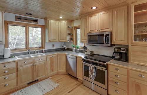 Aitkin House | Amazing Home on Pristine Fishing Lake by Aiktin & Cuyuna