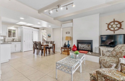 Rio del Mar House | Amazing Home with lots of living space!