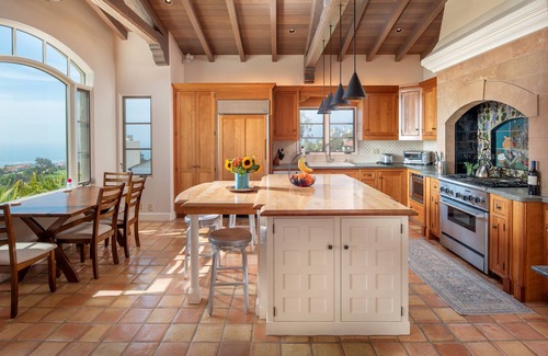 Country Club House | Amazing La Jolla Views with Pool & Spa!