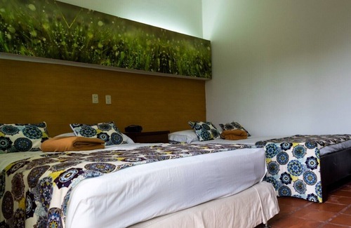 Armenia Hotel | Amazing location/2 min from Coffe National Park/Outdoor Pool/Free WiFi & Parkgn