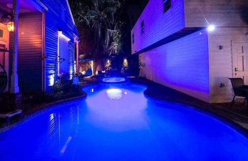 Faubourg Marigny Bed & Breakfast | Amazing Modern Property 5 BR Next to French QT & Bourbon