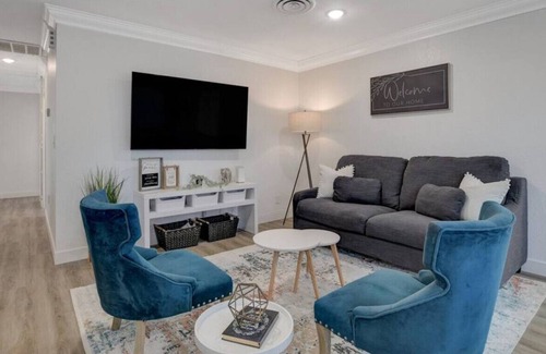 Sunrise Manor House | Amazing pool home in Las Vegas