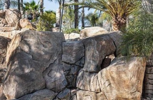 Menifee House | Amazing Pool Oasis Getaway with waterfall & slide! Instagram- resortliving4you