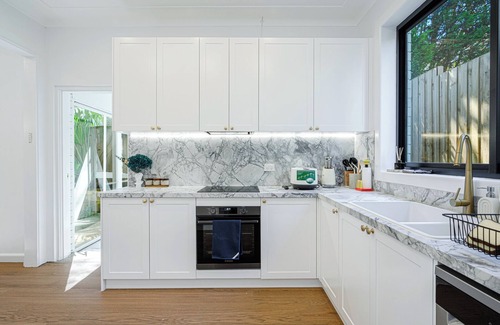 Mosman House | Amazing Sea View from the Freestanding House ! 5 min to the beach!