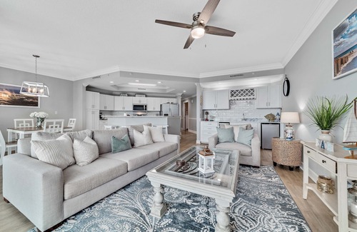 Orange Beach Condo | Amazing View! 2BR Condo w/Indoor Pool & Hot Tub