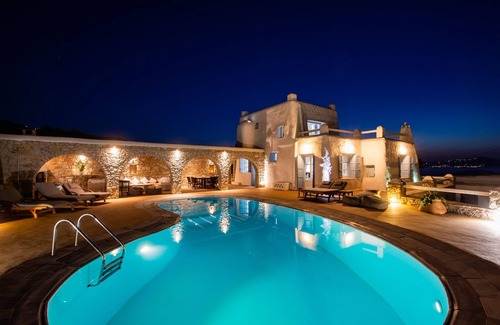 Kanalia Villa | Amazing View. Close to town. Villa Aquileria