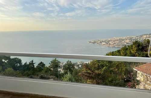 Kfardebian Apartment | Amazing view from harissa