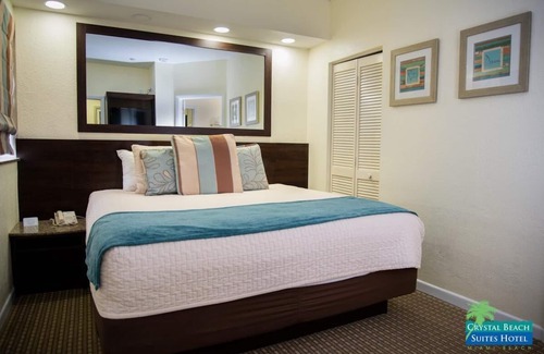 North Beach Hotel | Amazing View! Near Ocean Drive & Convention Center! 2 Modish Units