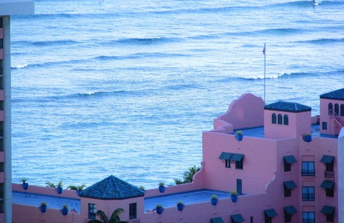 Waikiki Condo | Amazing Views and Great Location! Near to Waikiki Beach"30 Day minimum Stay"