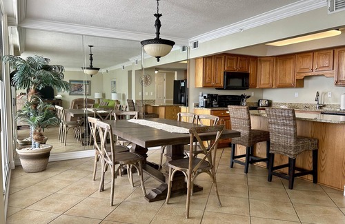 Ono Island Condo | Amazing Views from the 10th floor