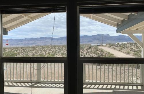 Meadview House | Amazing Views near Grand Canyon Skywalk