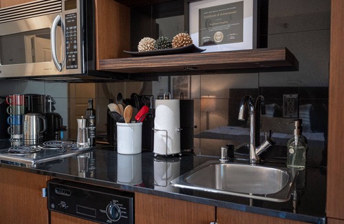 Lake Las Vegas House | Amazing Views & Pool - Lake Las Vegas Retreat