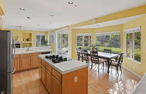 Salinas House | Amazing Views! Sleeps 16 Resort Pool + Hot Tub Games