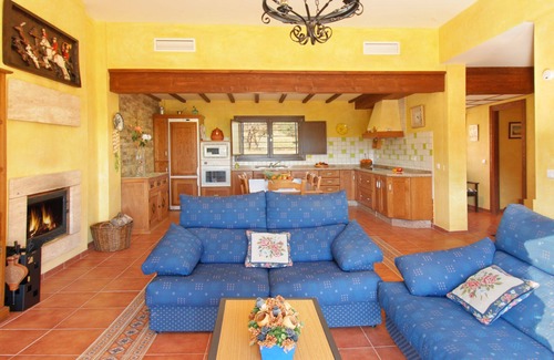 Alcaucin Villa | Amazing villa with pool, aircon and stunning views on a very special spot