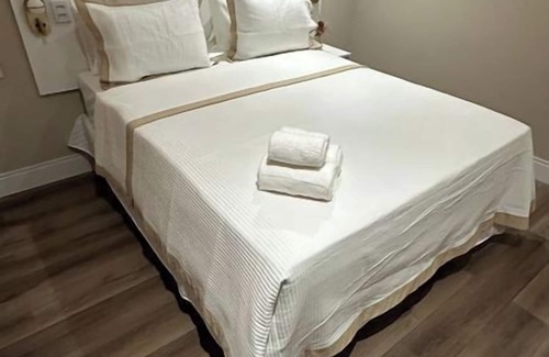 Val-de-Caes Hotel | Amazon Park Hotel