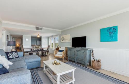Amelia City House | Amelia Surf and Racquet Club Condo - Ocean Front - 5th Floor - Pools - Tennis Courts - Sleeps 10