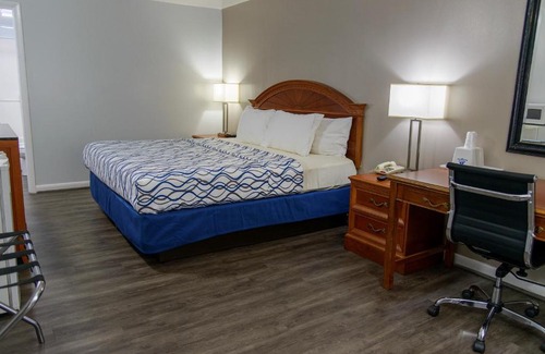 Rohrerstown Hotel | America's Best Value Inn Lancaster