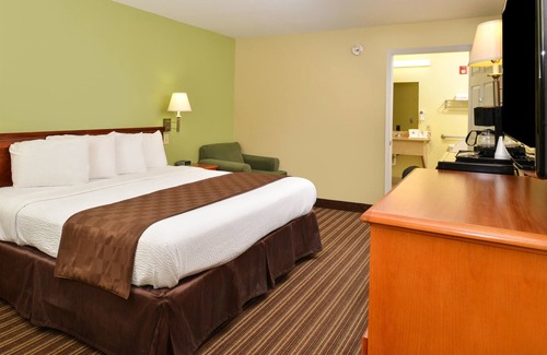 Little Rock Hotel | Americas Best Value Inn & Suites University Ave