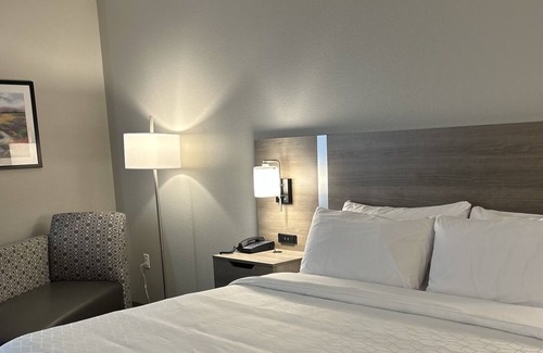 New Florence Hotel | Americas Best Value Inn New Florence