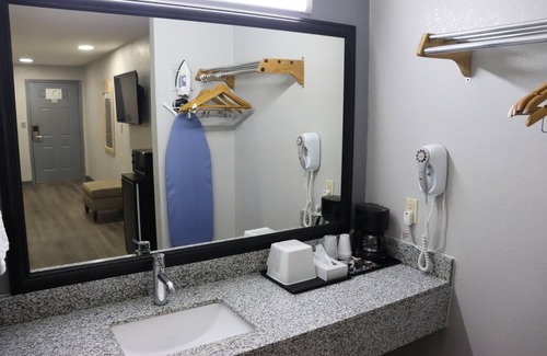 Cabot Hotel | Americas Best Value Inn Cabot