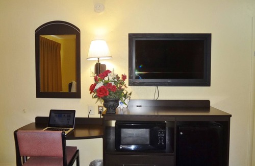 Goldsboro Hotel | Americas Best Value Inn Goldsboro