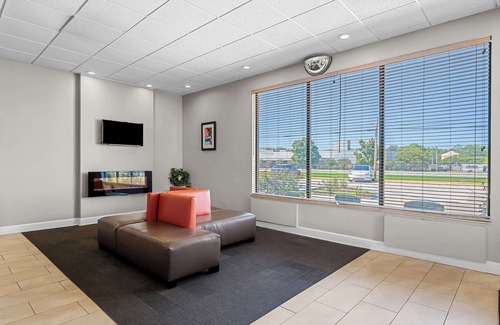 Hamilton Hotel | Americas Best Value Inn Hamilton