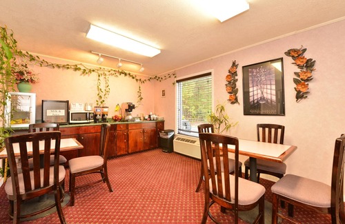 Heflin Hotel | Americas Best Value Inn Heflin