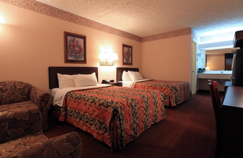 Northeast Raleigh Hotel | Americas Best Value Inn North Capital