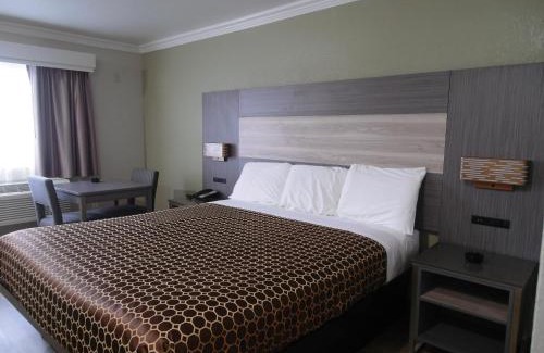 Rialto Hotel | Americas Best Value Inn-Rialto