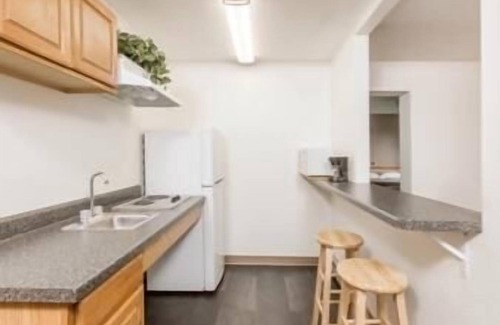 Atlantic Hotel | Americas Best Value Inn & Suites Atlantic