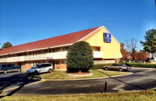 Little Rock Hotel | Americas Best Value Inn and Suites Little Rock