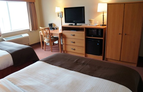 Anamosa Hotel | AmericInn by Wyndham Anamosa