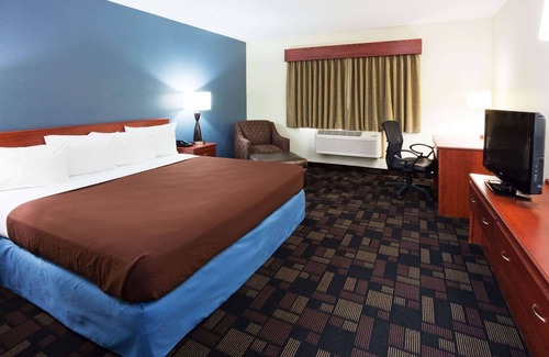 Austin Hotel | AmericInn by Wyndham Austin