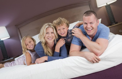 Bismarck Hotel | AmericInn by Wyndham Bismarck